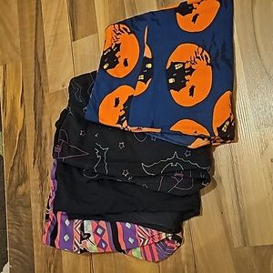 LuLaRoe Tall & Curvy Halloween Leggings (4prs)